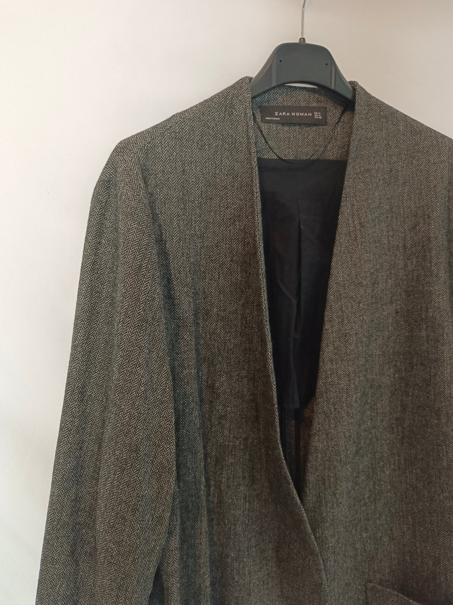 ZARA. blazer jaspeado gris jaspeado T.m
