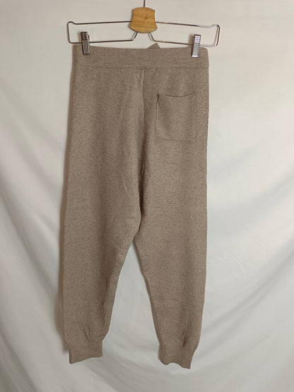 ZARA. Total look punto beige T.13-14 años