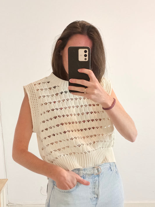 FÓRMULA JOVEN. Top beige punto T.s