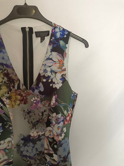 TOPSHOPS. Vestido flores neopreno T.36