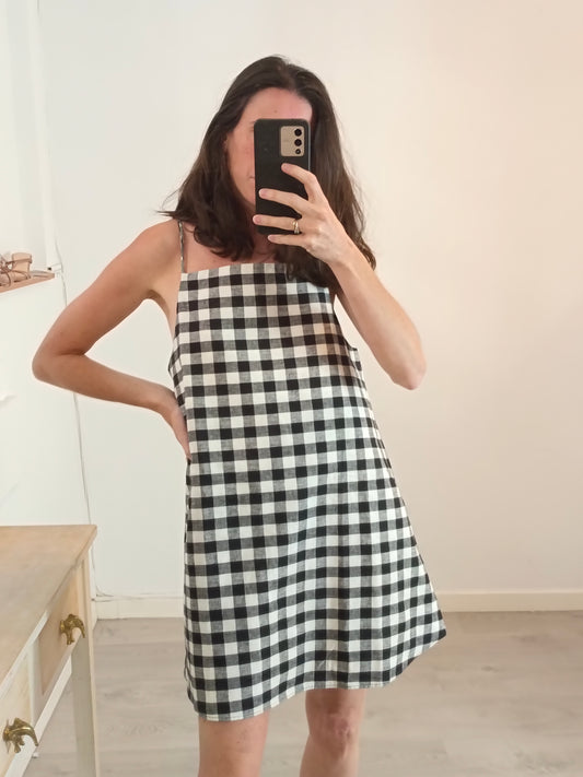 ZARA. Vestido corto cuadros T.s