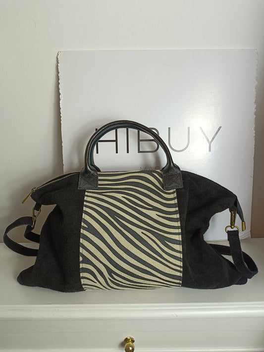 OTRAS. Bolso piel print