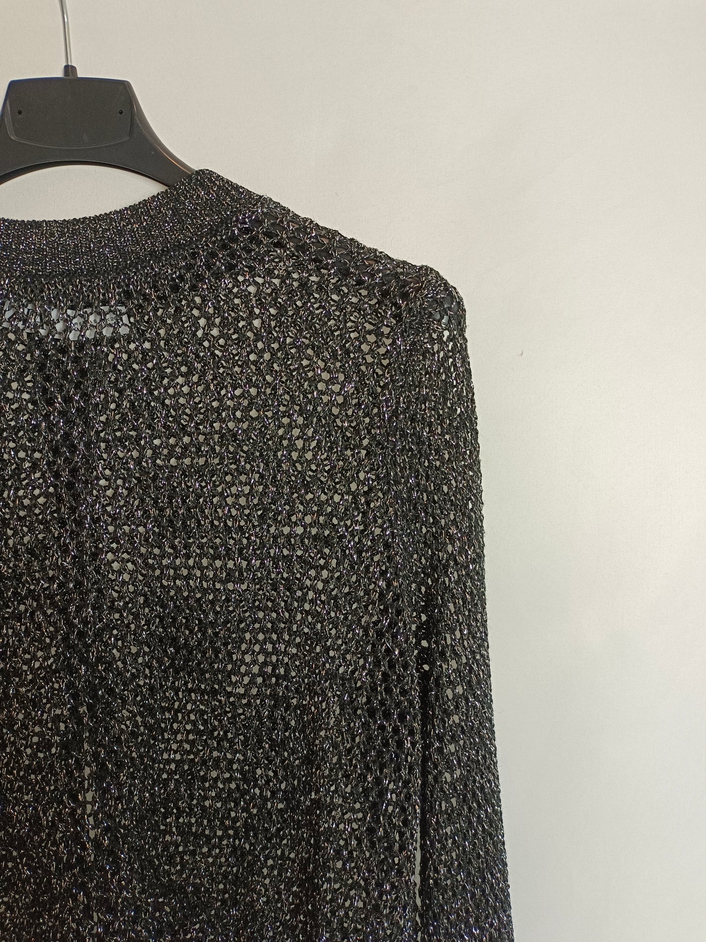 ZARA. Jersey negro punto abierto T.s