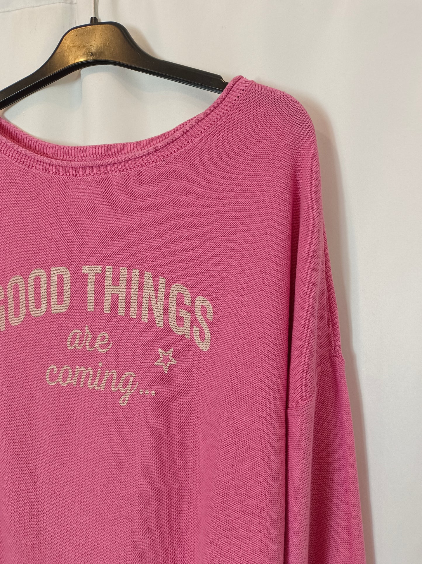 GREEN COAST. Jersey rosa letras T.l