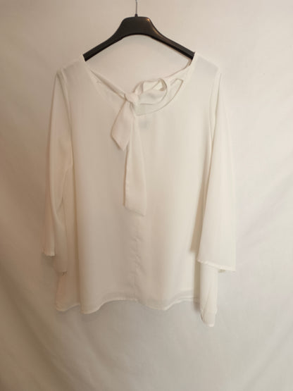 NEW SLEEVE. Blusa blanca fluida T.s