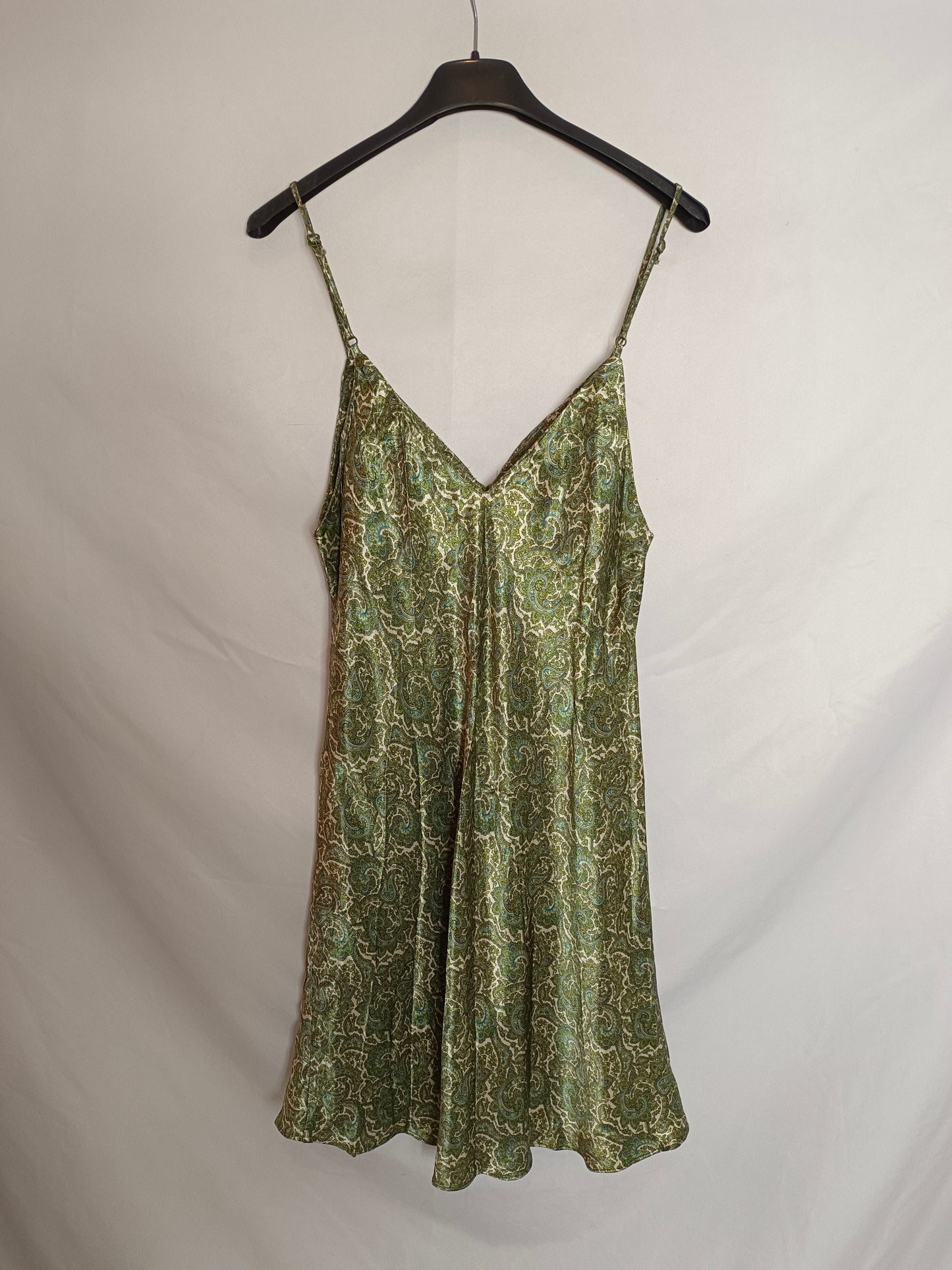 ZARA. Vestido lencero verde T.s