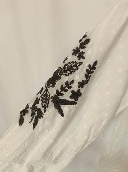 ZARA. White plumeti blouse, size 13-14 years