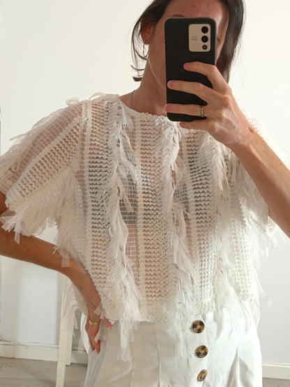 ZARA. Textured white top. TS