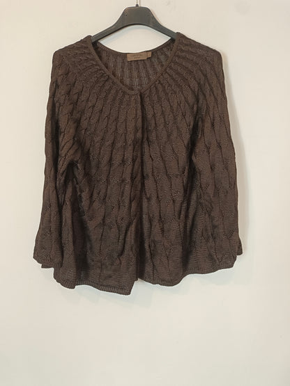 CORTEFIEL. Brown cable knit cardigan with Ts