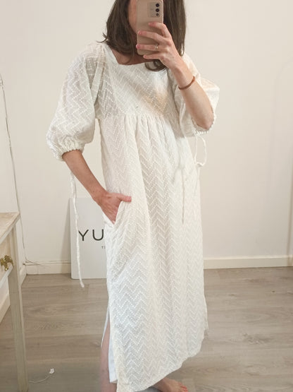 MARAVIC. Vestido largo blanco textura T.xs