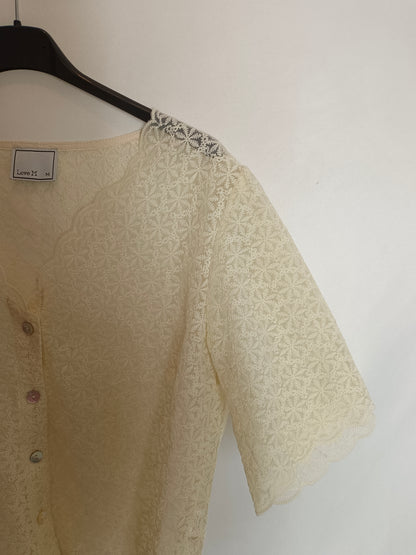 LOVE M. Beige embroidered top Tm