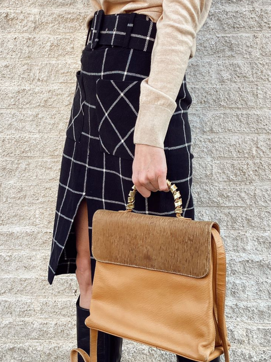 OTRAS. Bolso camel/mostaza