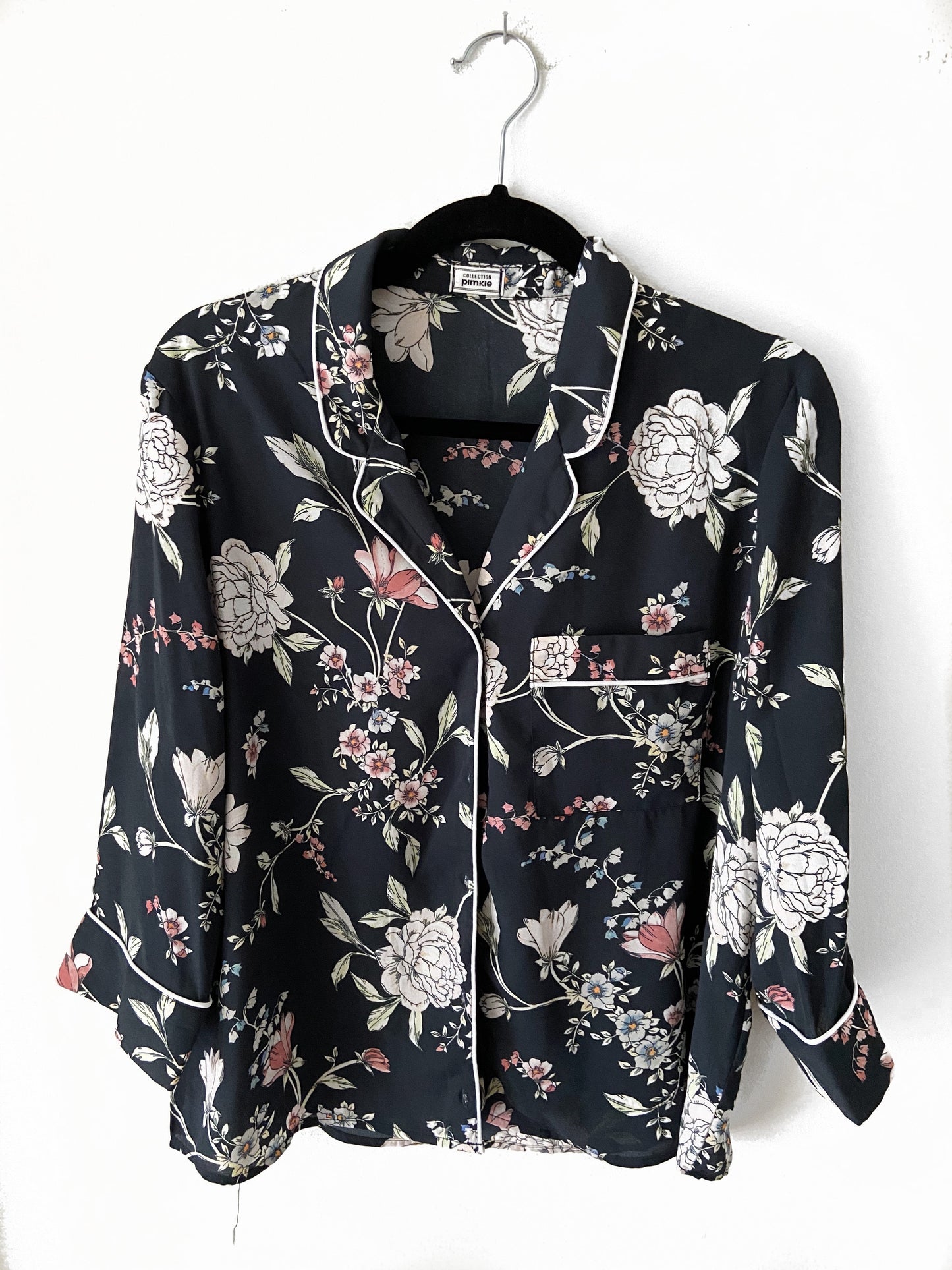 PIMKIE. Blusa azul flores T.m