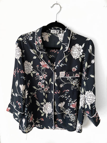 PIMKIE. Blusa azul flores T.m