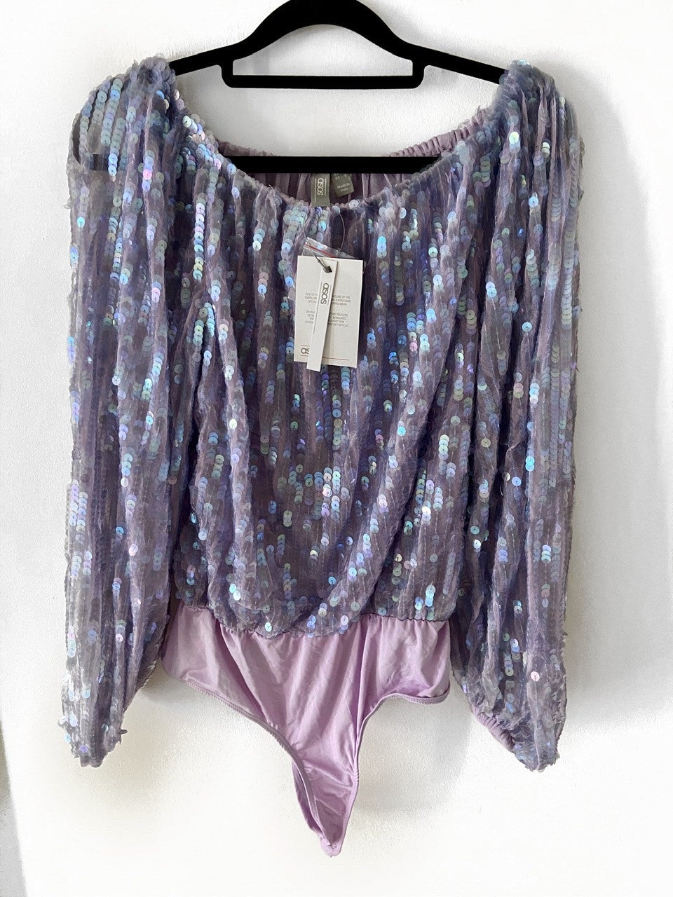 ASOS. Body lentejuelas T.38