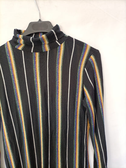 ZARA. Top negro rayas colores T.s