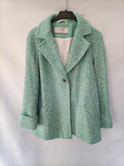 ZARA. Abrigo verde jaspeado T.xs