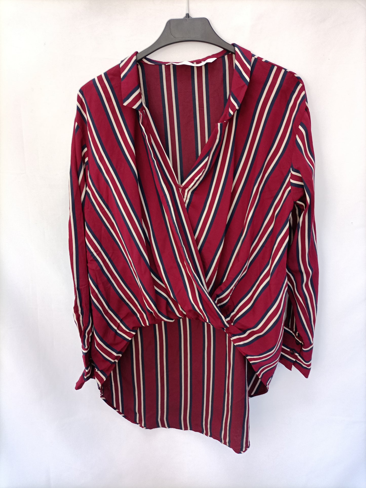 ZARA. Blusa rayas asimétrica  T.xs