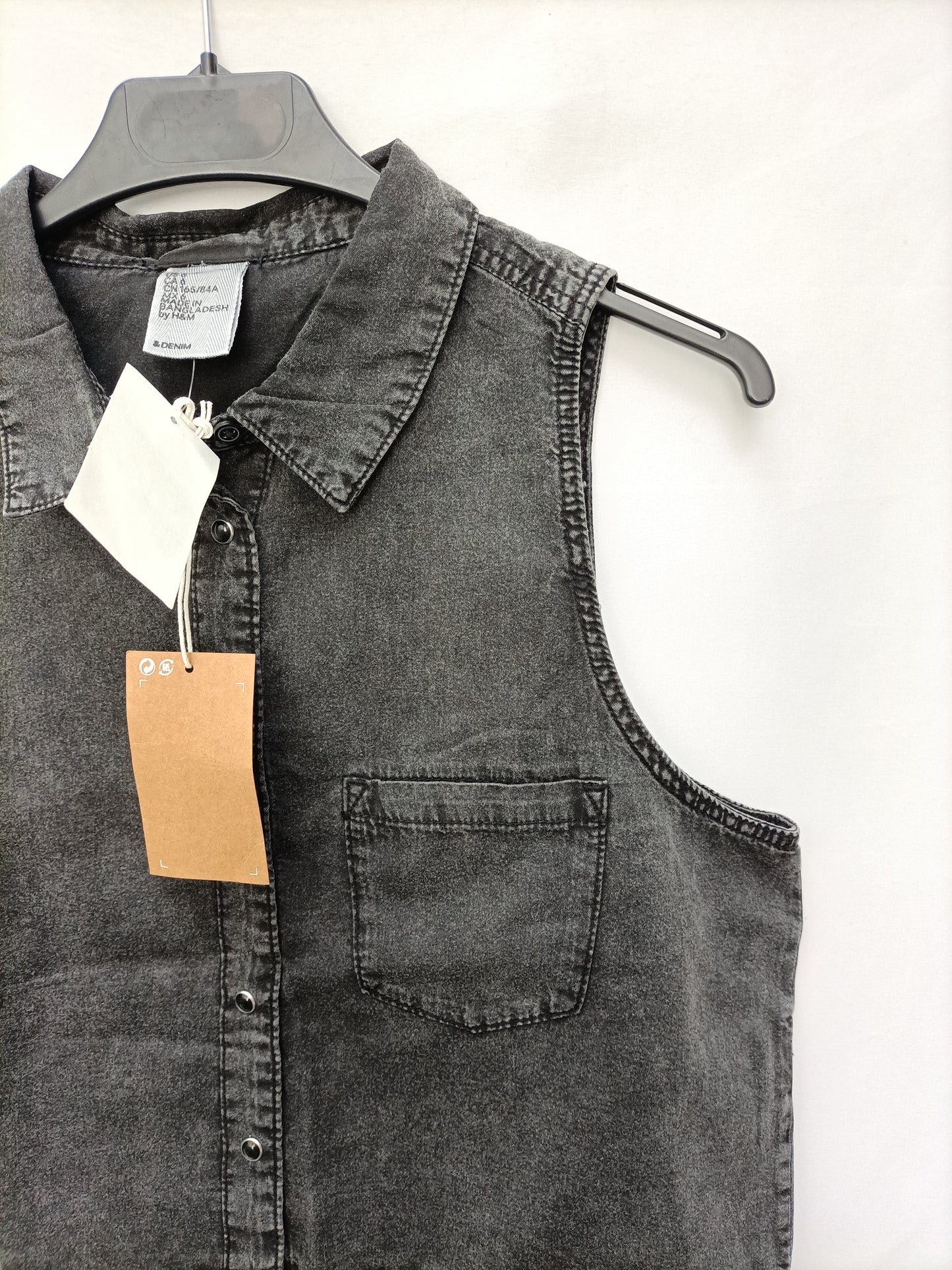 H&amp;M. Grey denim top size 36