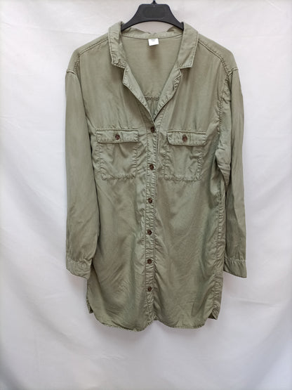 H&amp;M. Green overshirt/shirt size 38