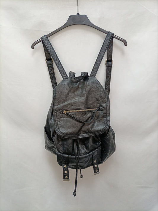 AEROPOSTALE. Mochila polipiel