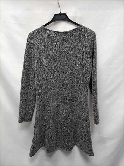 H&amp;M. Short herringbone dress size 38