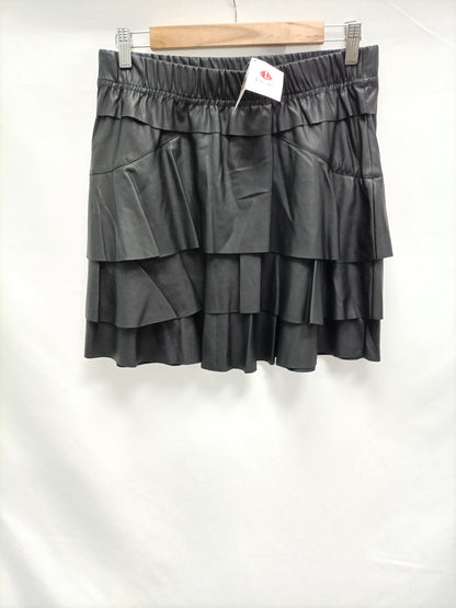 LESAC. Falda volantes efecto piel T l