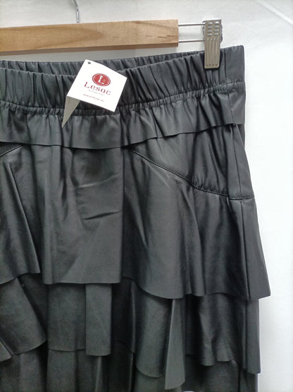 LESAC. Falda volantes efecto piel T l