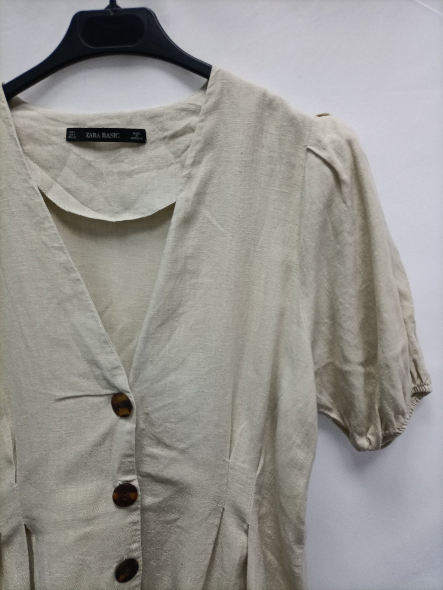 ZARA. Short beige dress Tl