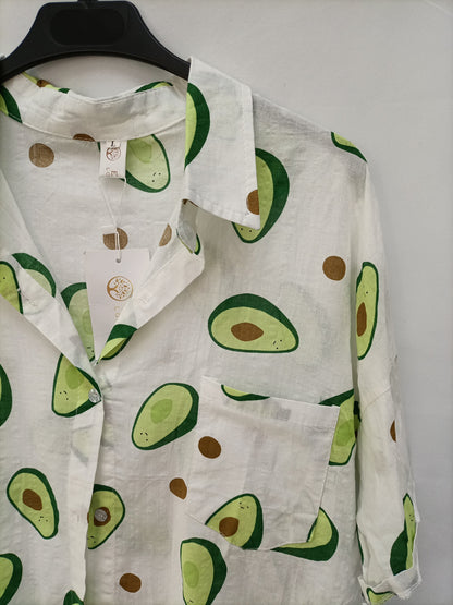 E.I.O. LONDON. Camisa blanca aguacates T.l