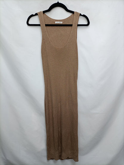 OYSHO. Brown Ts thread dress