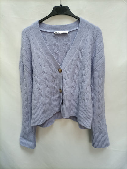 ZARA. Purple cardigan with Ts cuffs