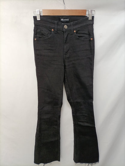 ZARA. Black flared trousers, size 34