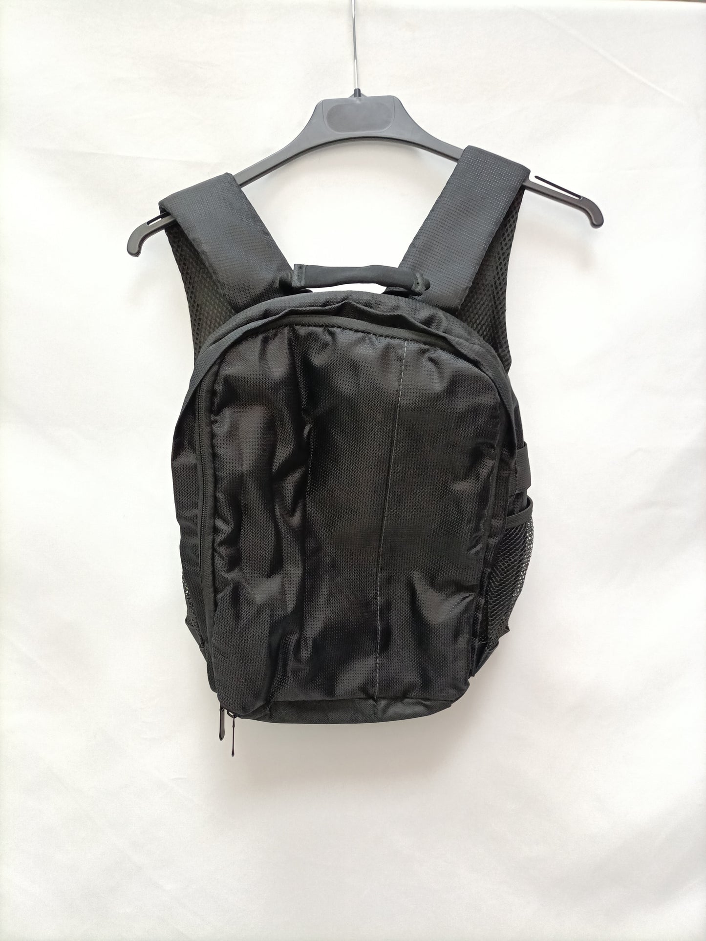 OTHERS. Black backpack