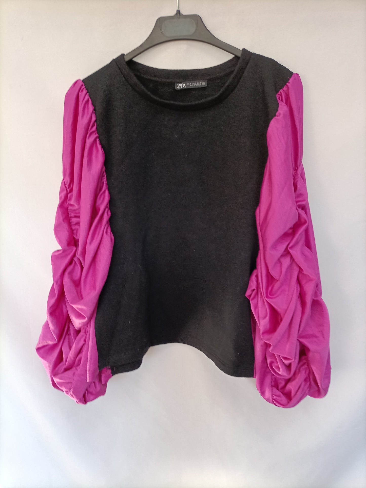 ZARA. Top mangas  buganvilia T. s