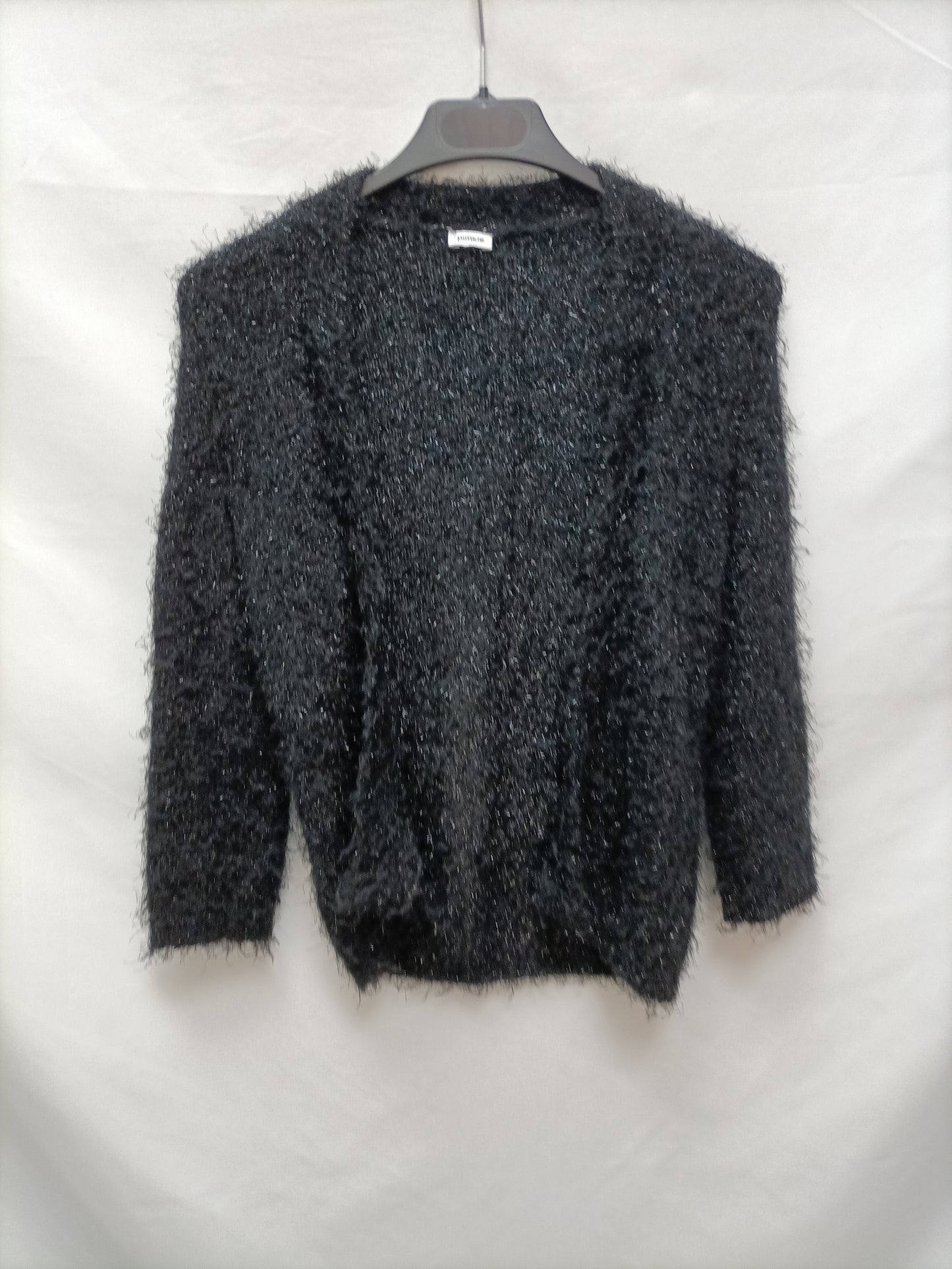 PIMKIE. Rebeca negra pelito T.s