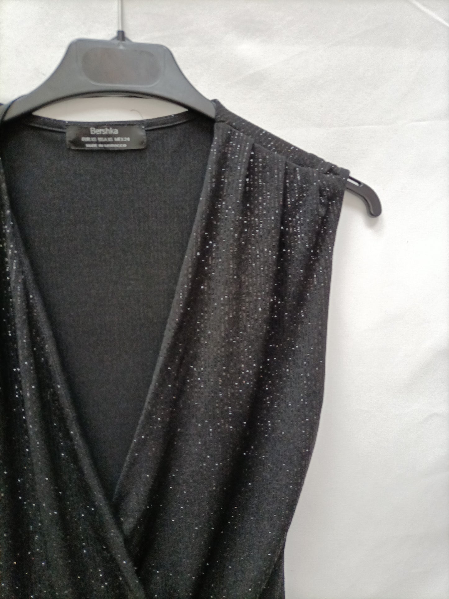 BERSHKA. Body negro fiesta T.xs