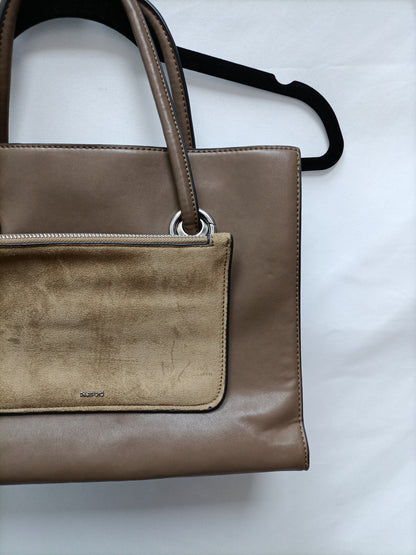 PARFOIS. Bolso marrón estilo cartera