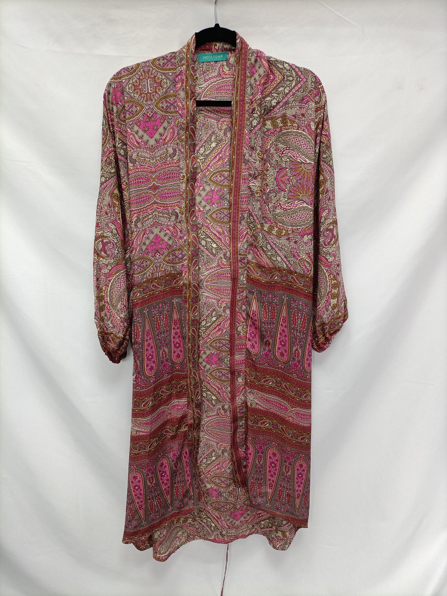 INDIA TWON. Kimono amebas T.u