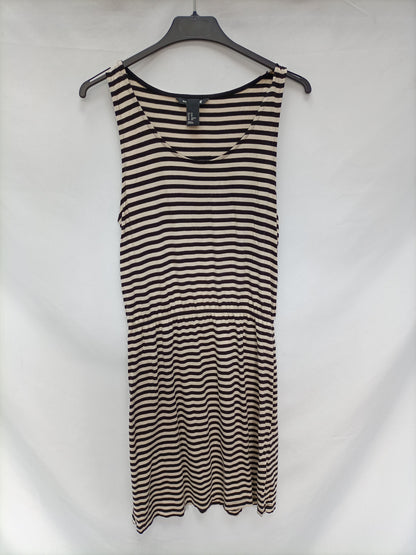 H&amp;M. Short striped dress T.xs