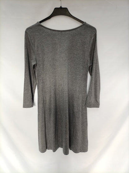 STRADIVARIUS. Short grey dress Tm