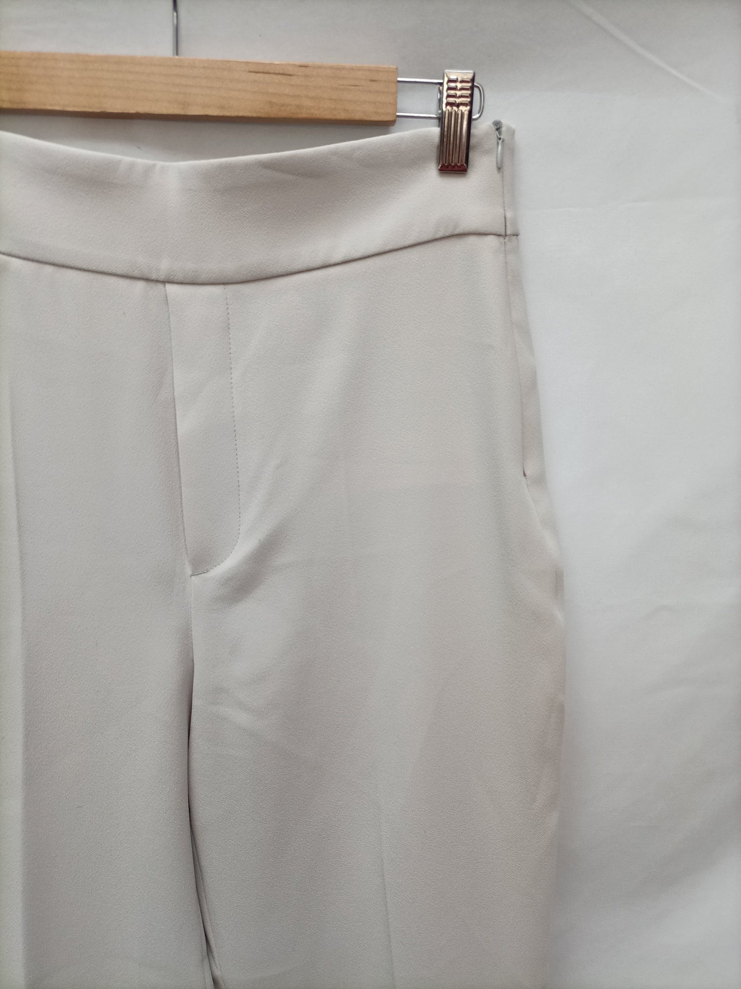 ZARA. Beige Ts dress pants