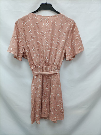 SHEIN. Vestido corto flores  T.M