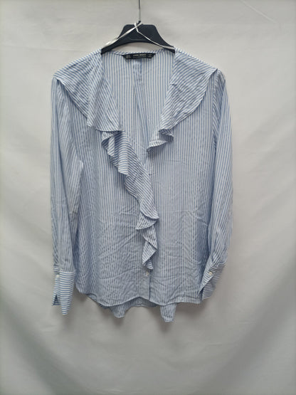 ZARA. Blusa rayas volantes  T.m