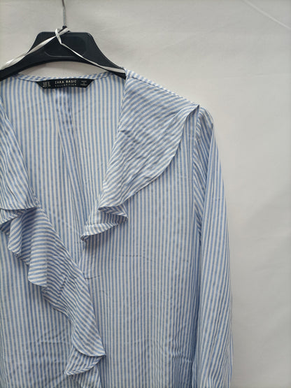 ZARA. Blusa rayas volantes  T.m
