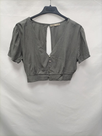 PULL&amp;BEAR. Grey Crop Top Tm