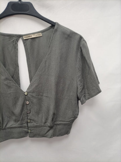 PULL&amp;BEAR. Grey Crop Top Tm
