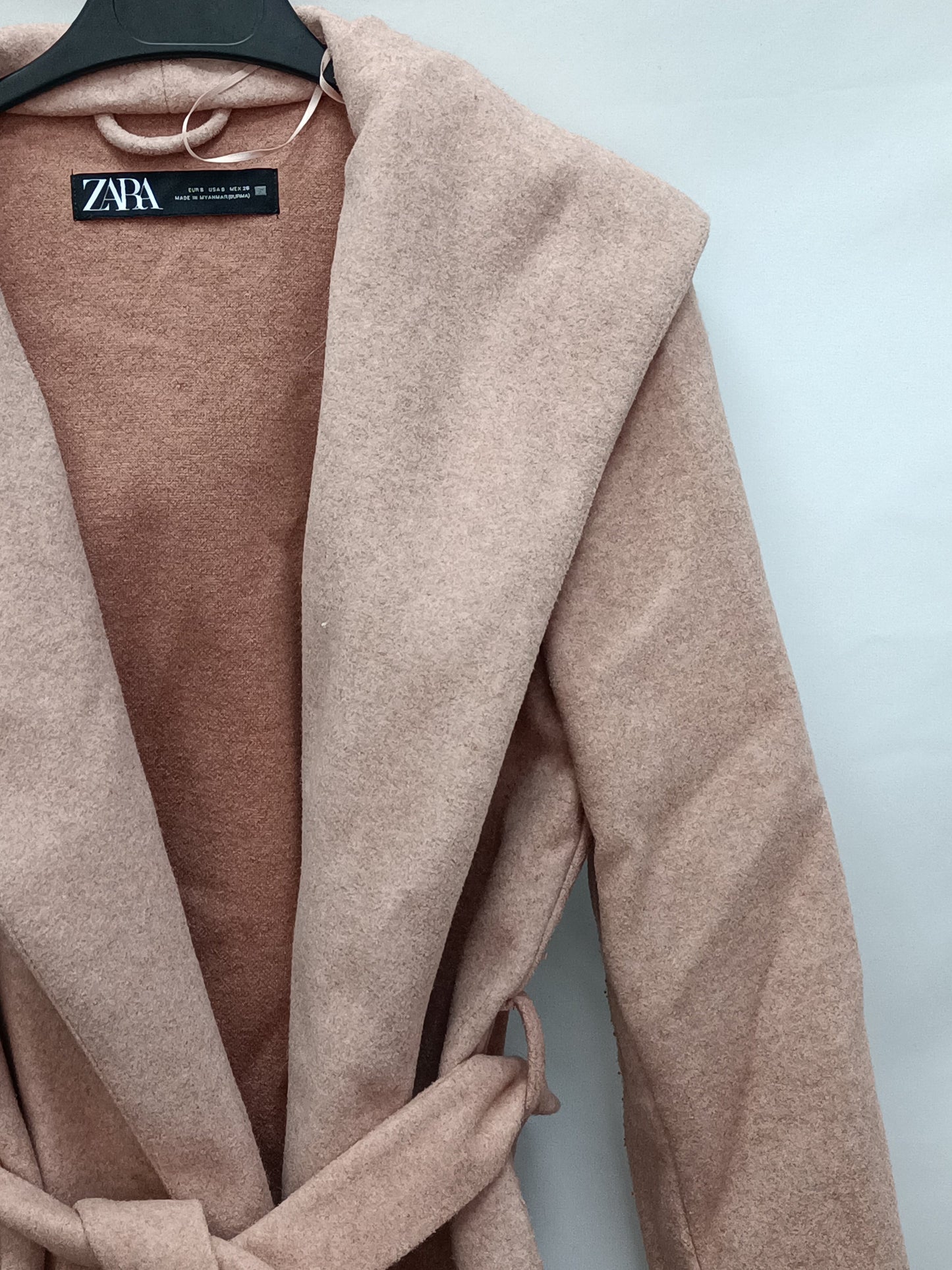 ZARA. Pink Ts cloth coat