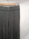 INTROPIA. Pantalón gris de lana canalé