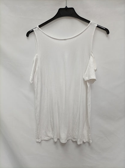 OTRAS. Camiseta blanca hombros  T.u (s)